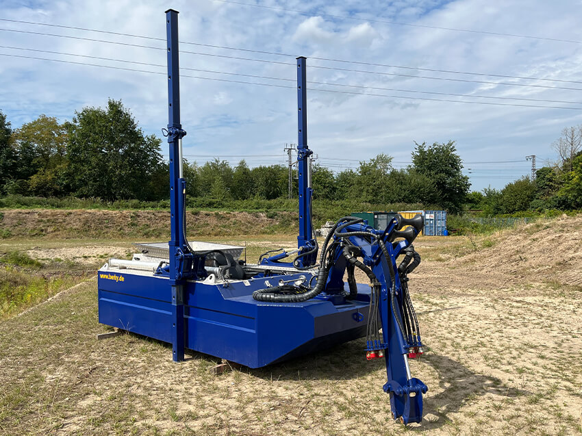 Berky Nereus Dredge an Land Frontansicht